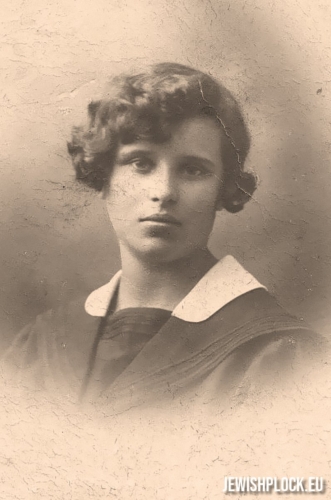 Aniela Stella Klara Szenwic (photo from the private collection of Dany Yazbeck)